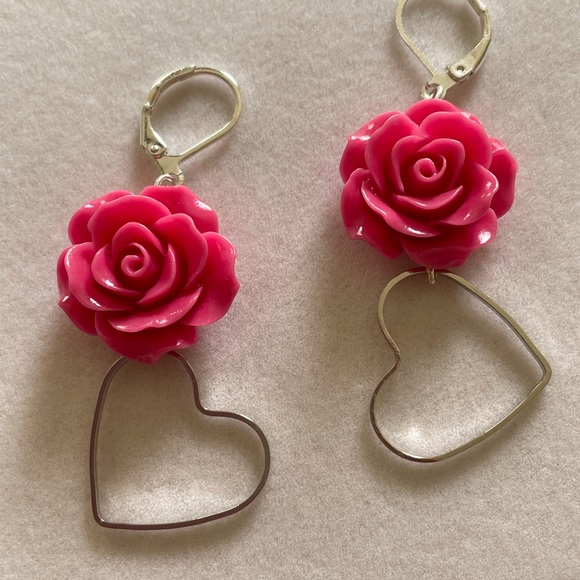 Hearts and Roses Earrings, NWT